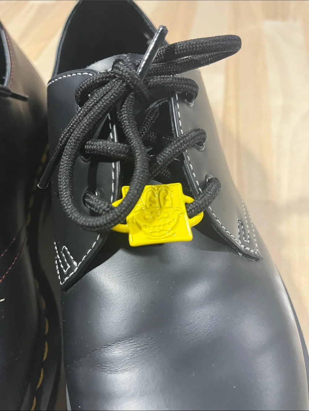 Dr. Martens Black Leather Derby Shoes with Pink & White Graphic mens 9